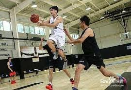 无情直腿# 立定跳远 无情直腿# 立定跳远